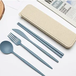 4PCS Portable Wheat Straw Cutlery Set – Spoon, Fork, Chopsticks with Storage Box for Travel & Daily Use