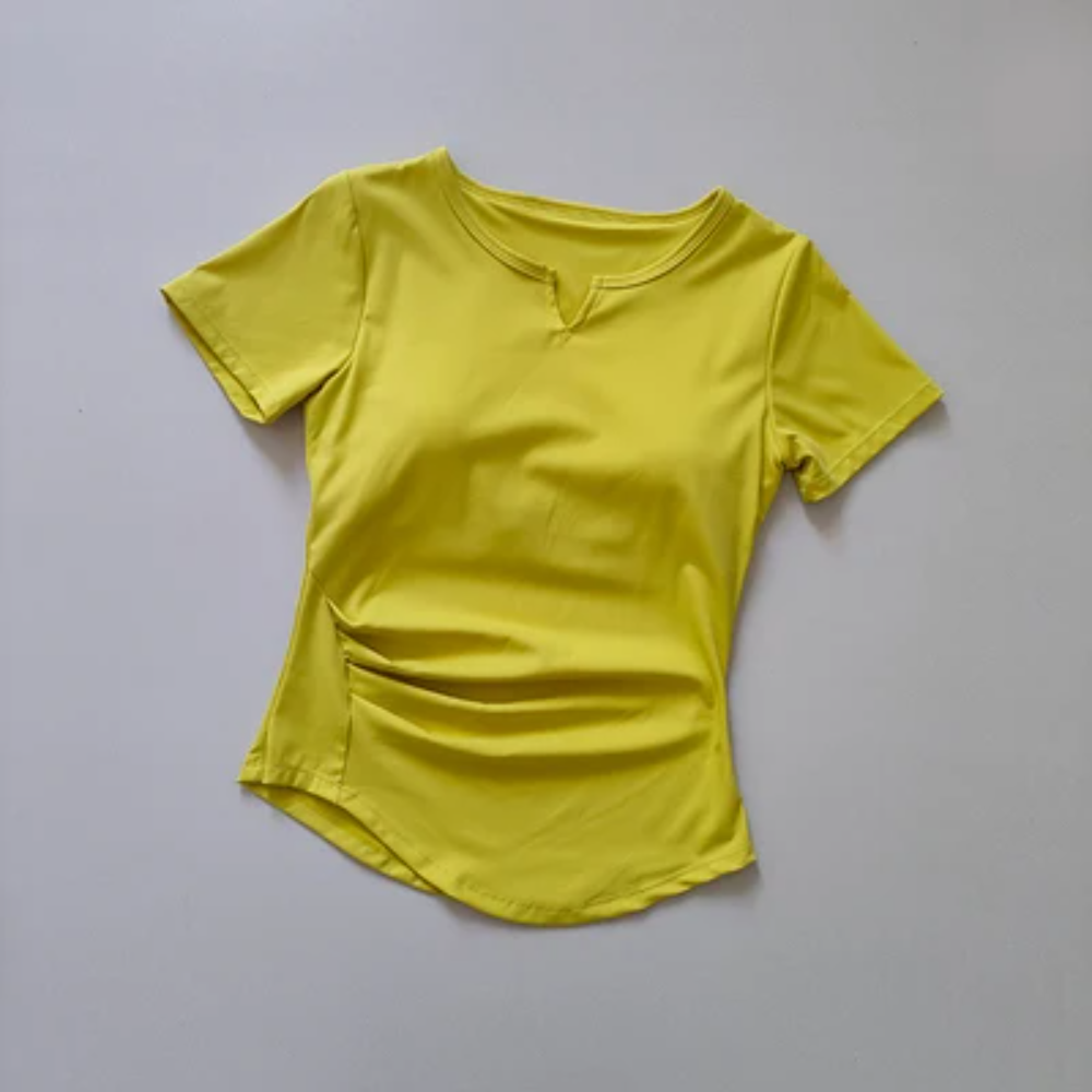 V-Neck Yoga Training Top – Women's Short Sleeve Tie-Front Gym Shirt with Built-In Bra