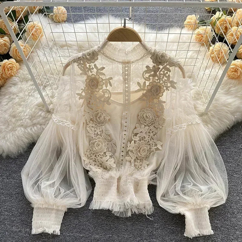 Vintage Lace Patchwork Blouse with Puff Sleeves – Elegant Slim Fit Shirt for Women