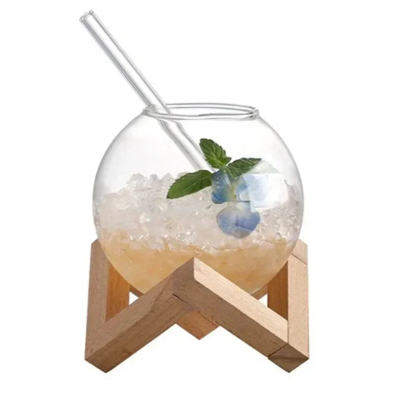 475ml Round Ball Cocktail Glass with Wooden Stand and Straw – Transparent Moon Ball Juice Cup for Holidays, Beach & Parties