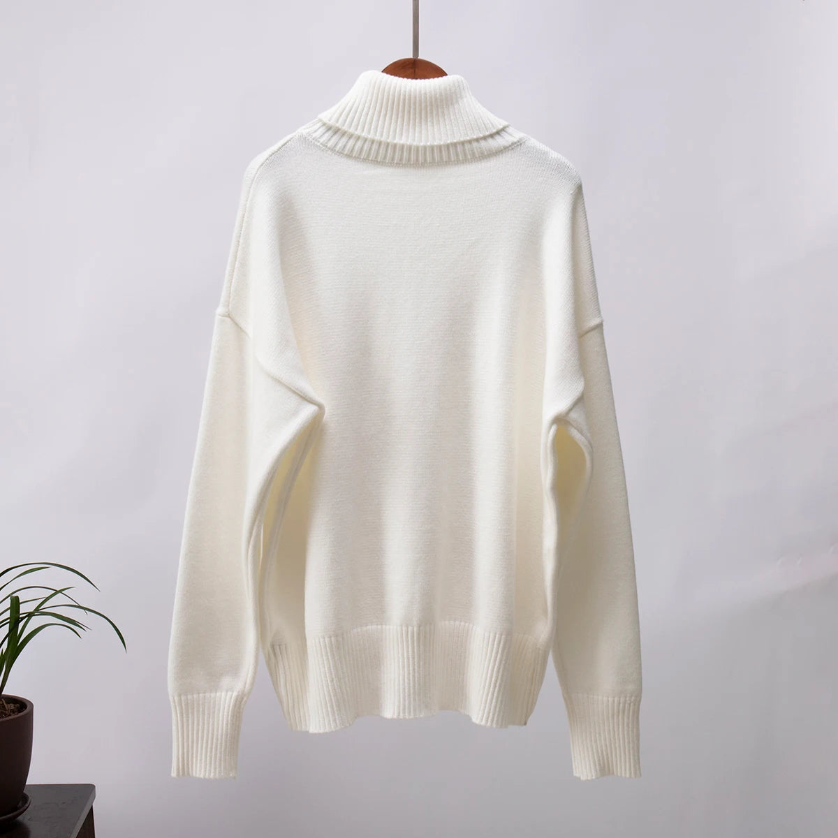 Women's Oversized Turtleneck Sweater – Thick Knit Casual Pullover for Autumn Winter