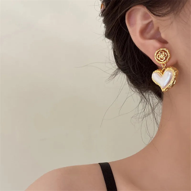 Vintage Flower Heart Stud Earrings – Elegant French-Inspired Jewelry for Women and Girls