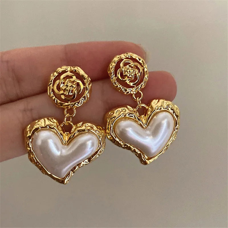 Vintage Flower Heart Stud Earrings – Elegant French-Inspired Jewelry for Women and Girls