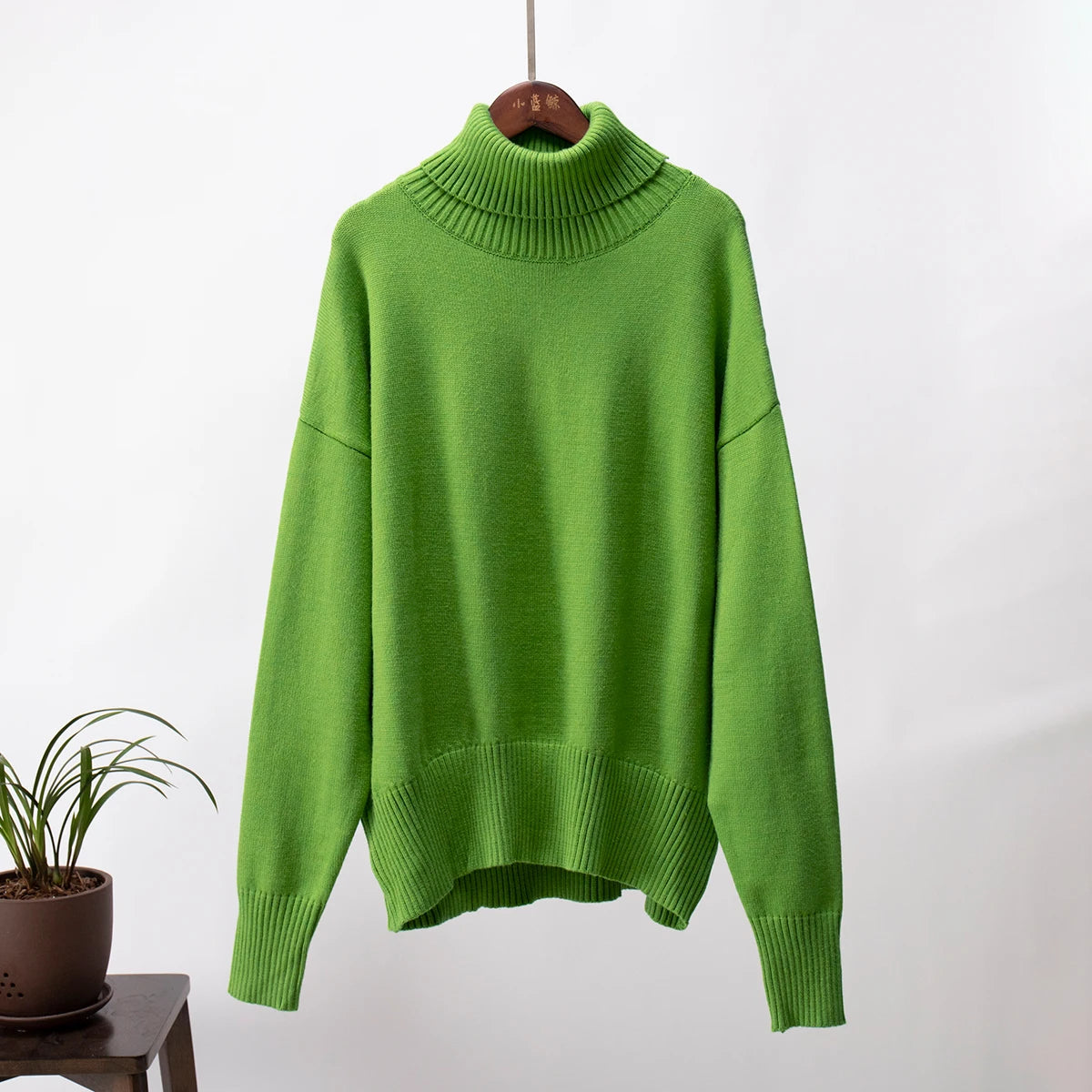 Women's Oversized Turtleneck Sweater – Thick Knit Casual Pullover for Autumn Winter