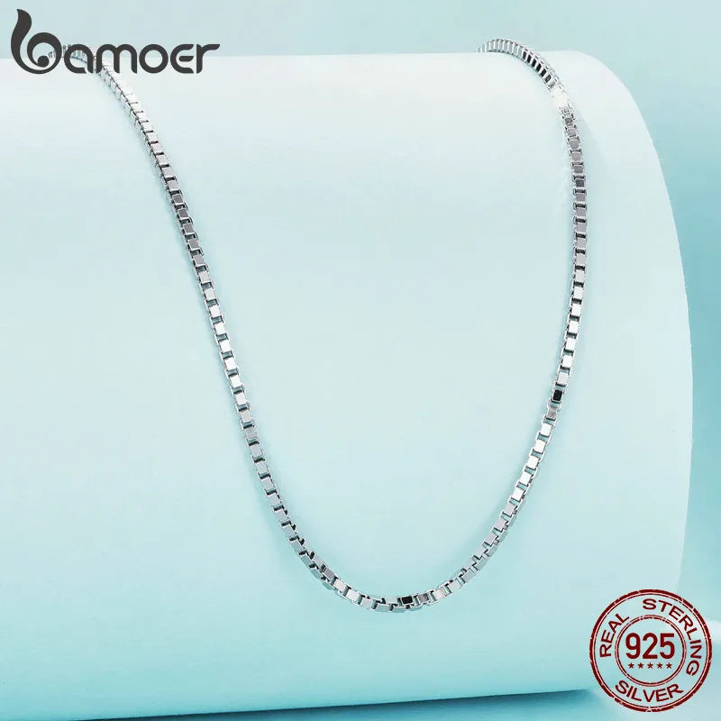 925 Sterling Silver Adjustable Link Chain Necklace – Classic Lobster Clasp Design for Women