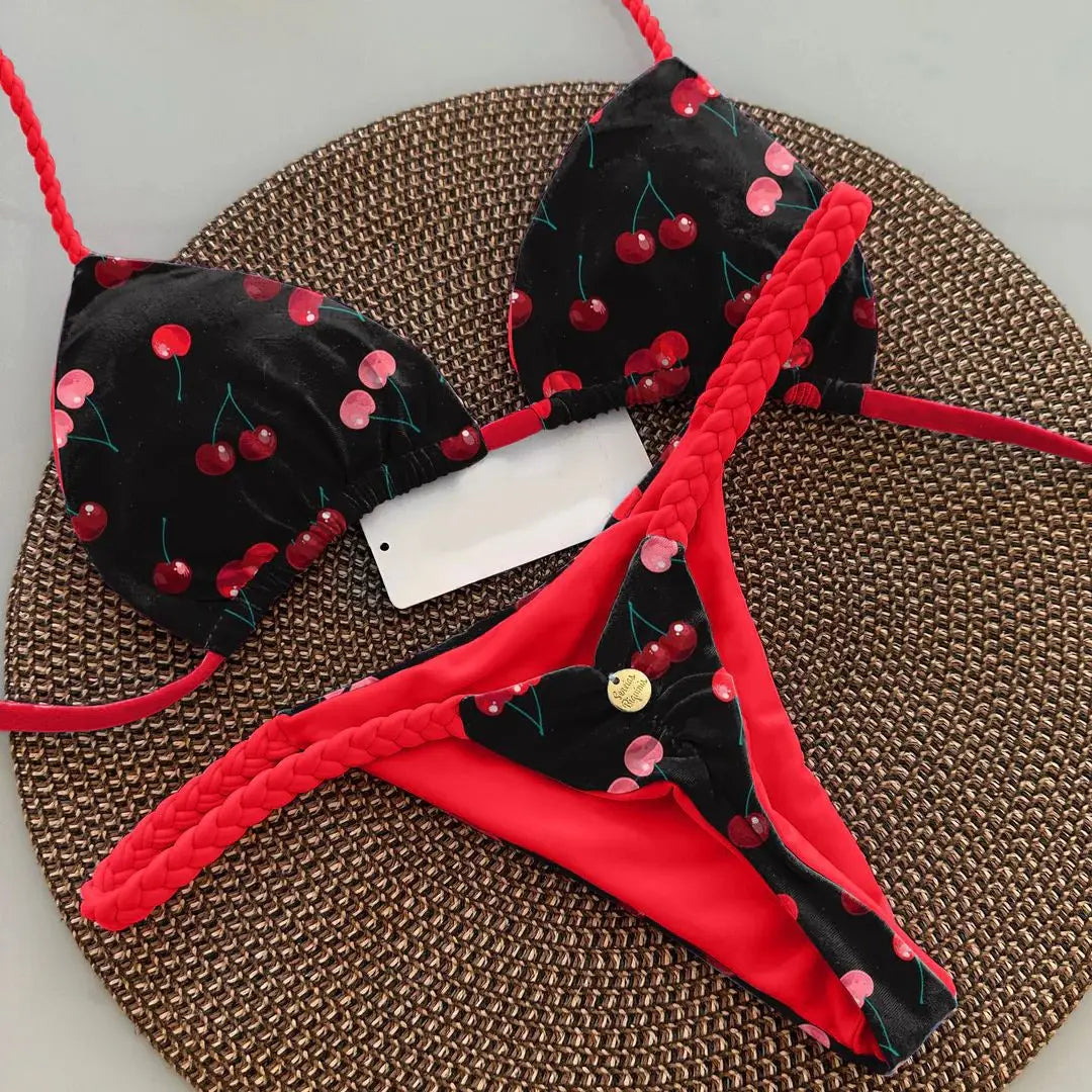 Women's Printed Bikini Set – Fashion Split G-String Swimsuit with Wire-Free Support and Chest Pads, Ideal for Beach Holidays