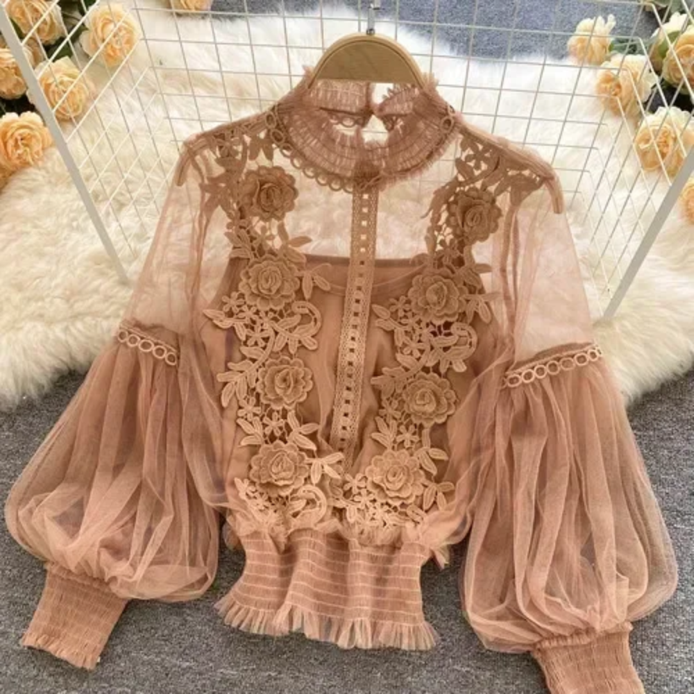 Vintage Lace Patchwork Blouse with Puff Sleeves – Elegant Slim Fit Shirt for Women