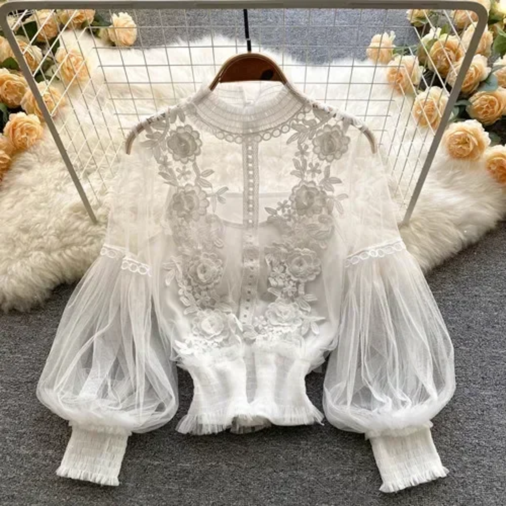 Vintage Lace Patchwork Blouse with Puff Sleeves – Elegant Slim Fit Shirt for Women