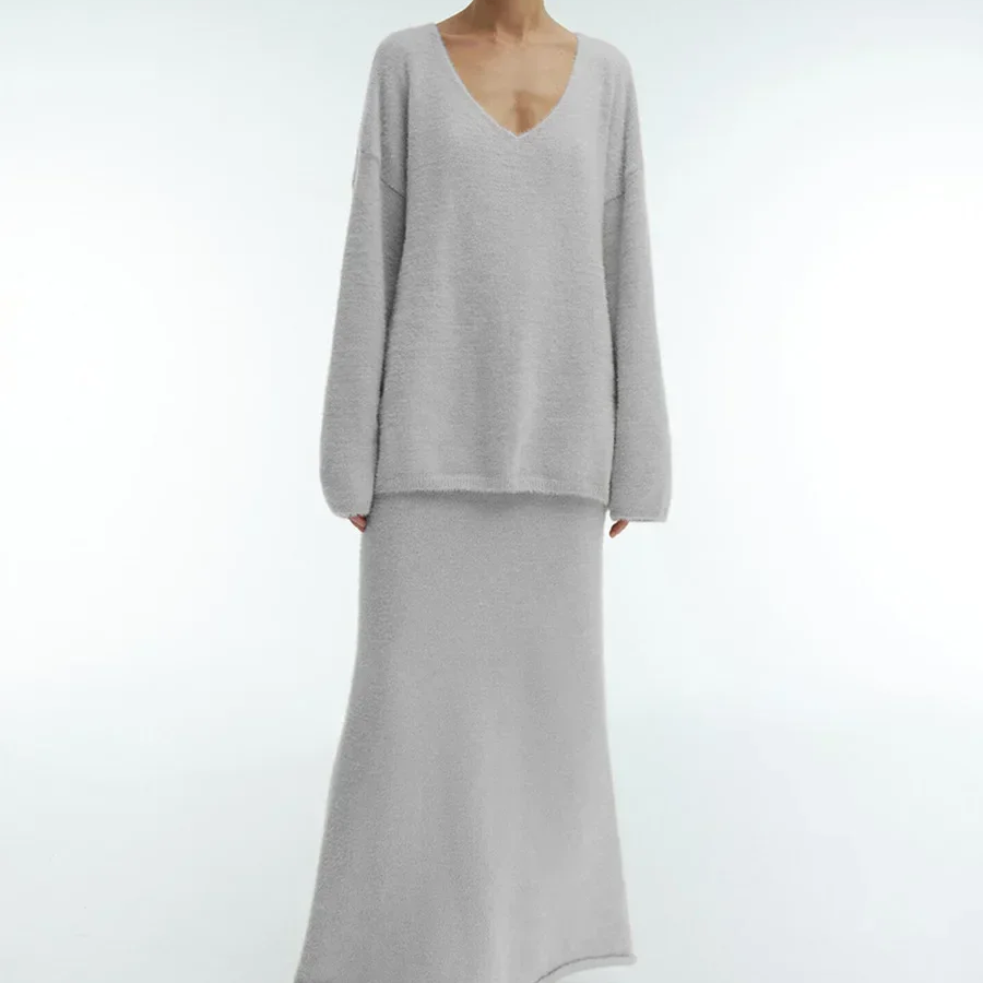 Women's Knitted V-Neck Sweater and Skirt Set – 2-Piece Warm Casual Outfit, Autumn Winter Pullover & Ankle-Length Skirt
