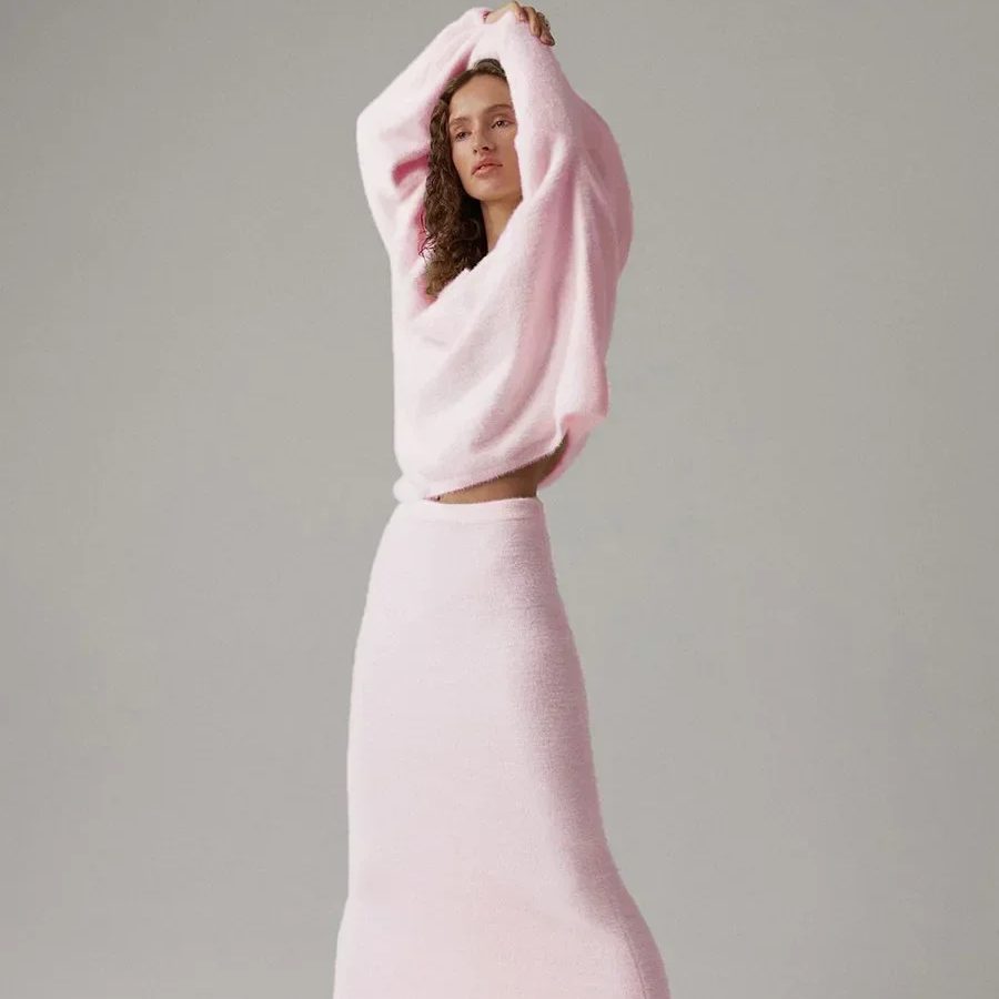 Women's Knitted V-Neck Sweater and Skirt Set – 2-Piece Warm Casual Outfit, Autumn Winter Pullover & Ankle-Length Skirt
