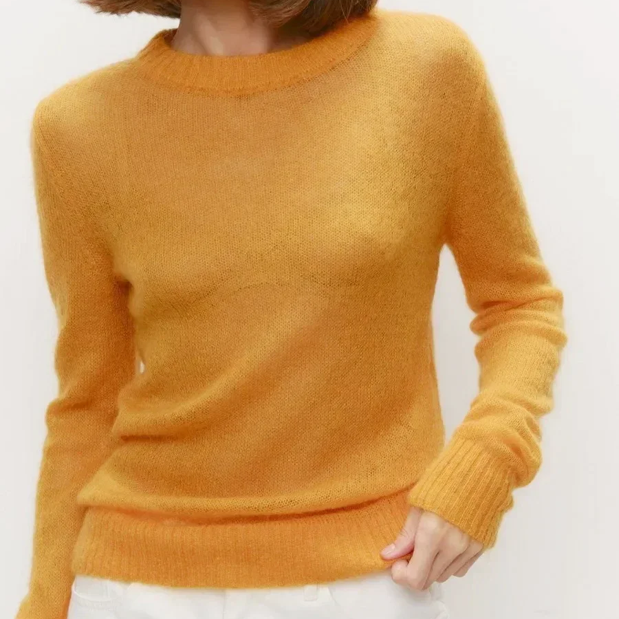Slim Fit Round Neck Knit Sweater for Women – Long Sleeve Lightweight Pullover, Casual Chic Office Style for Spring and Autumn
