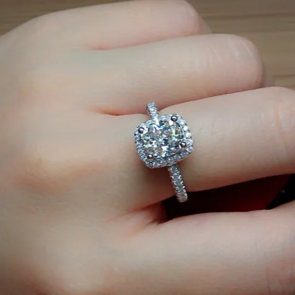 18K White Gold Engagement Ring with Cushion-Cut Yellow or White Diamonds – Luxury Women's Wedding and Anniversary Cocktail Jewelry