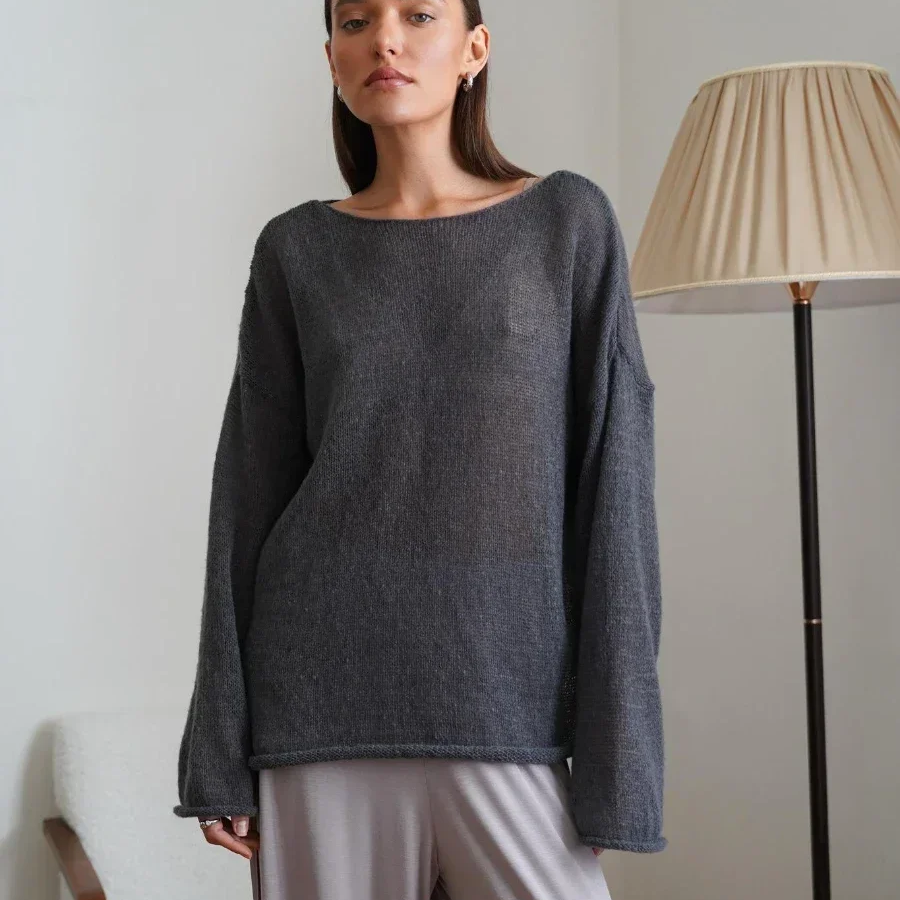 Women's Loose-Fit Lightweight Sweater – Casual Turtleneck Pullover for Spring and Summer