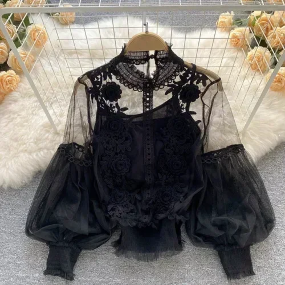 Vintage Lace Patchwork Blouse with Puff Sleeves – Elegant Slim Fit Shirt for Women