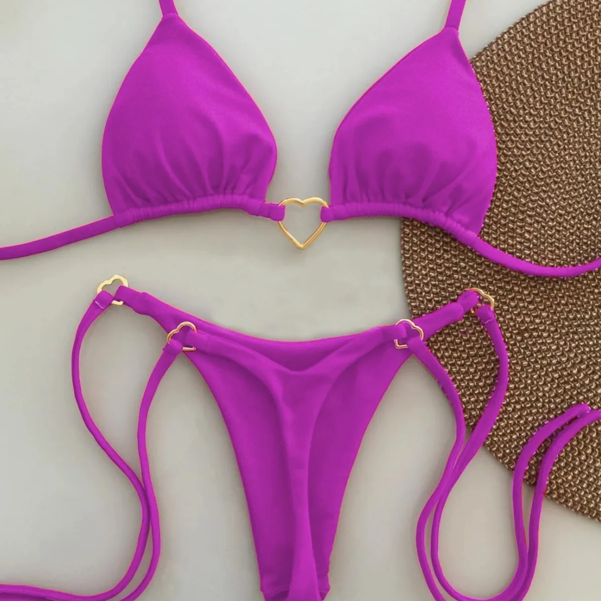 White Solid Color Lace-Up Bikini Set – Fashionable Low-Waist Two-Piece Swimsuit for Women, Wire-Free Summer Beachwear