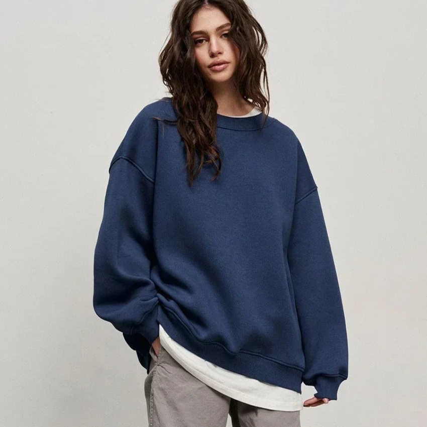 Women's Oversized Fleece Pullover Sweatshirt – Warm Thick Casual Long Sleeve Top for Autumn and Winter Streetwear