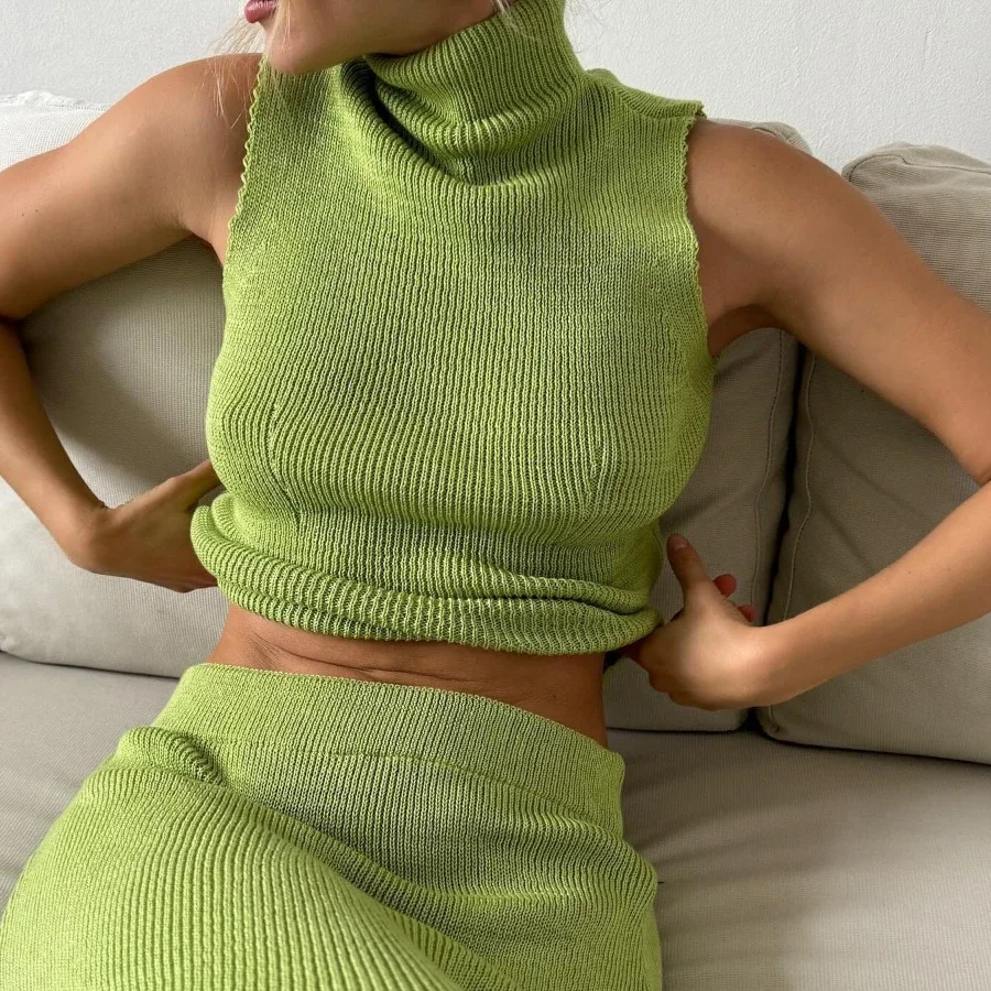 Women's 2-Piece Knitted Vest and Long Skirt Set – Sleeveless Turtleneck Top with Floor-Length Skirt, Solid Color Office Lady Style