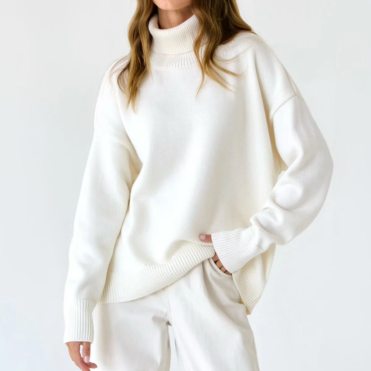 Women's Oversized Turtleneck Sweater – Solid Knit Pullover with Loose Fit and Full Sleeves for Autumn and Winter