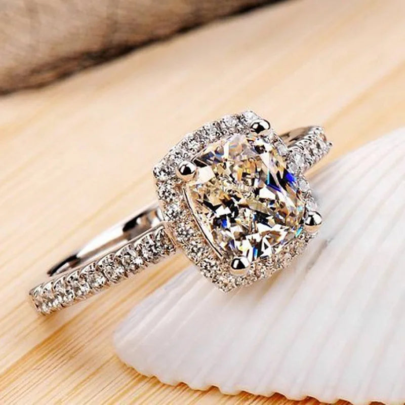 18K White Gold Engagement Ring with Cushion-Cut Yellow or White Diamonds – Luxury Women's Wedding and Anniversary Cocktail Jewelry