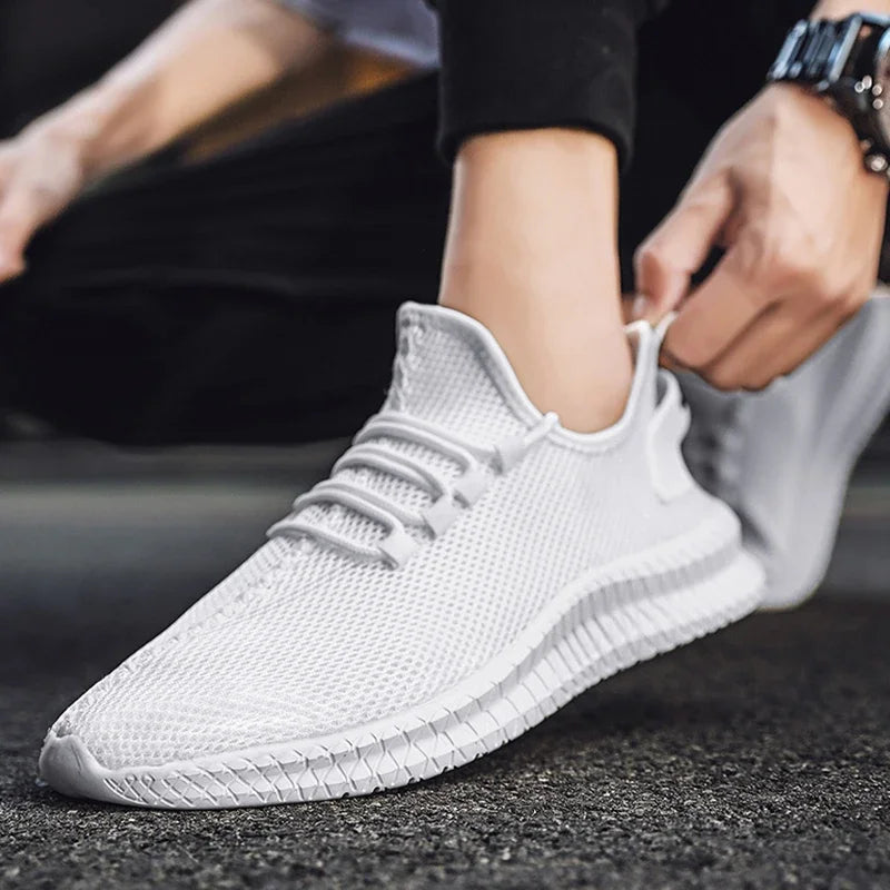 Breathable Running Shoes – Lightweight Flexible Sneakers for Men, Anti-Slip Vulcanized Trainers with Platform Sole (Sizes 39–48)