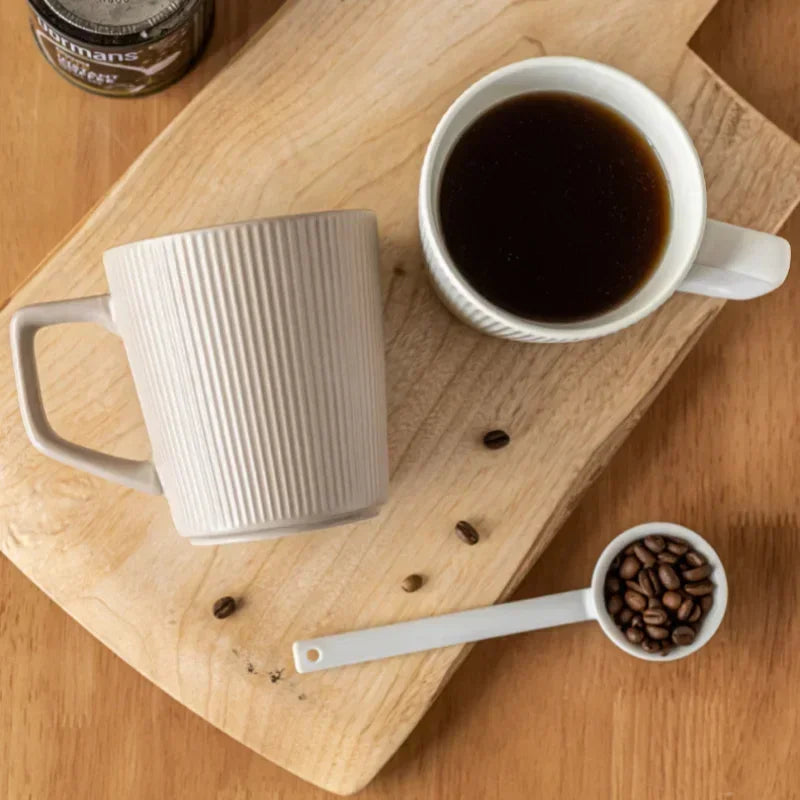 500ml Ceramic Coffee Mug – Nordic Style Solid Color Relief Stripe Cup for Milk, Juice, or Water