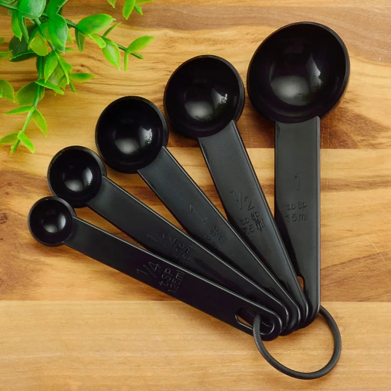 5-Piece Kitchen Measuring Spoon Set – Plastic Measuring Scoops with Scale for Baking, Coffee, Sugar, and Cooking