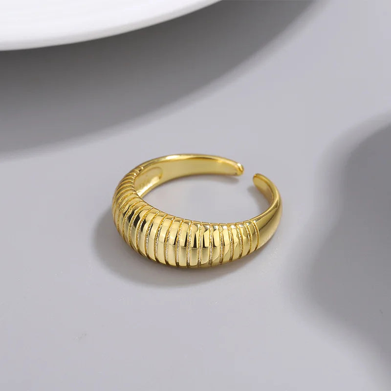 925 Sterling Silver Water Ripple Ring – Adjustable Geometric Cocktail Ring for Women’s Elegant Wedding & Party Jewelry