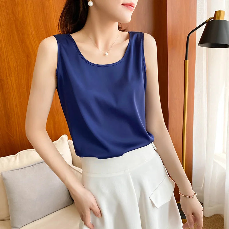 Women's Silk-Look Short Sleeve Tee – Loose Fit Acetate Camisole-Style Top for Elegant Summer Casual Outfits