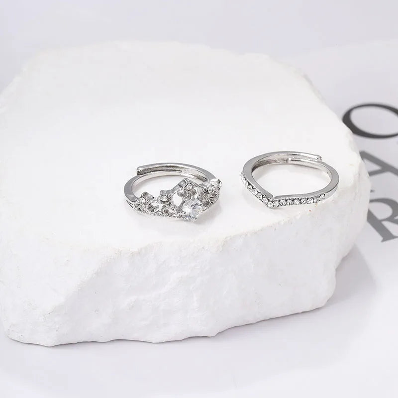 2PCS Sparkling Crown Crystal Rings – Adjustable Star Design Cocktail Ring Set for Women and Teens