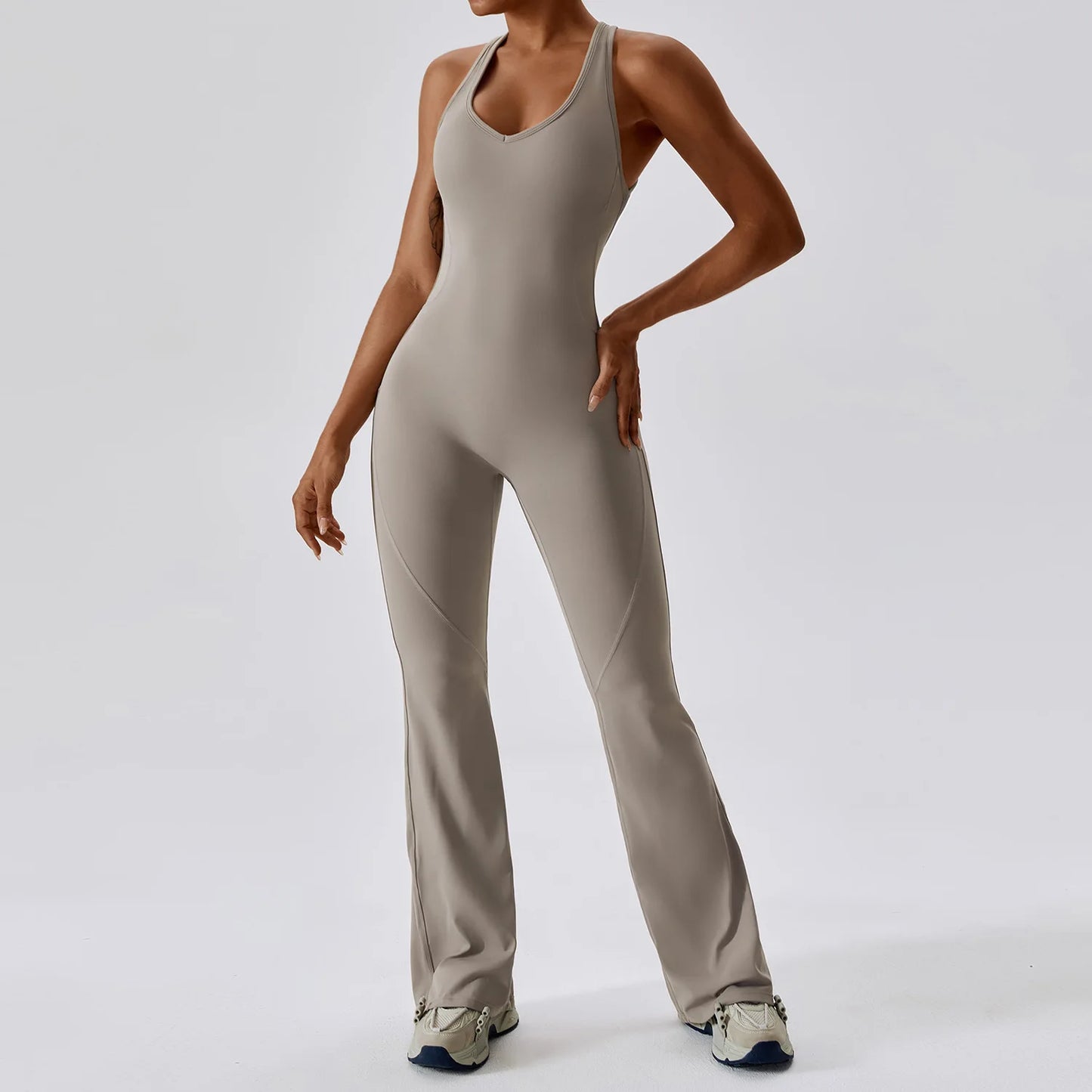 Women's One-Piece Sleeveless Yoga Jumpsuit – Seamless Butt-Lifting Fitness Bodysuit for Activewear & Workout