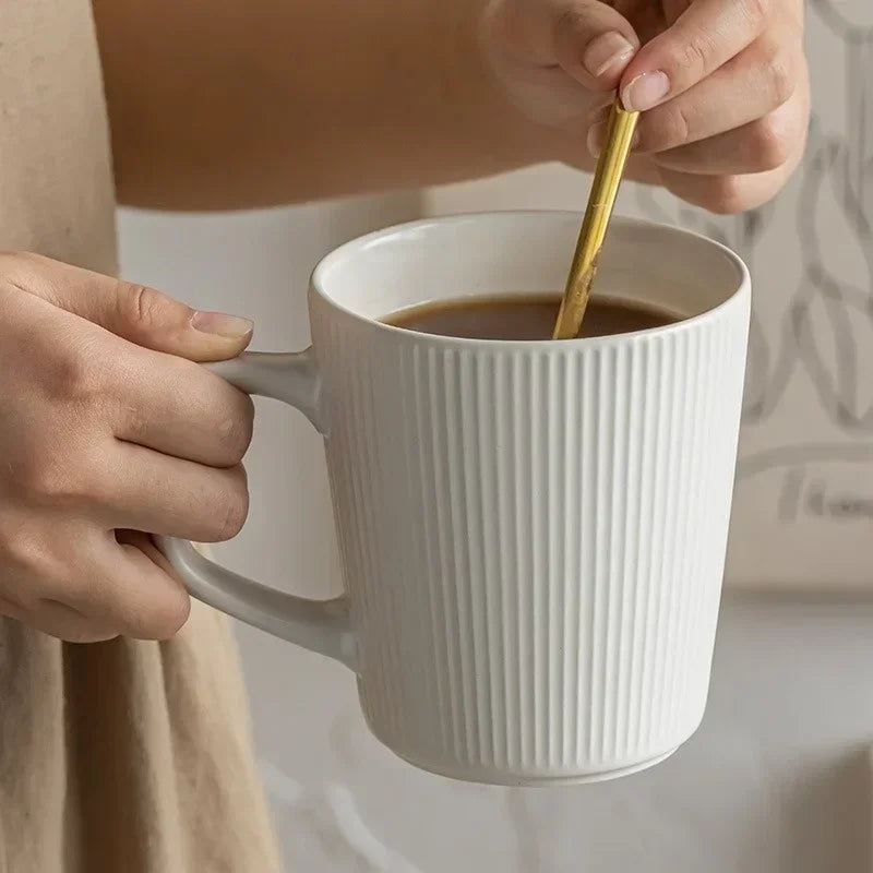 500ml Ceramic Coffee Mug – Nordic Style Solid Color Relief Stripe Cup for Milk, Juice, or Water