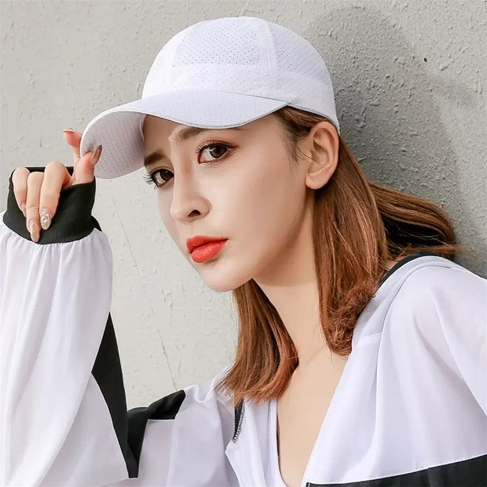 Unisex Quick-Drying Mesh Baseball Cap – Breathable Sun Protection Hat for Summer Travel and Sports