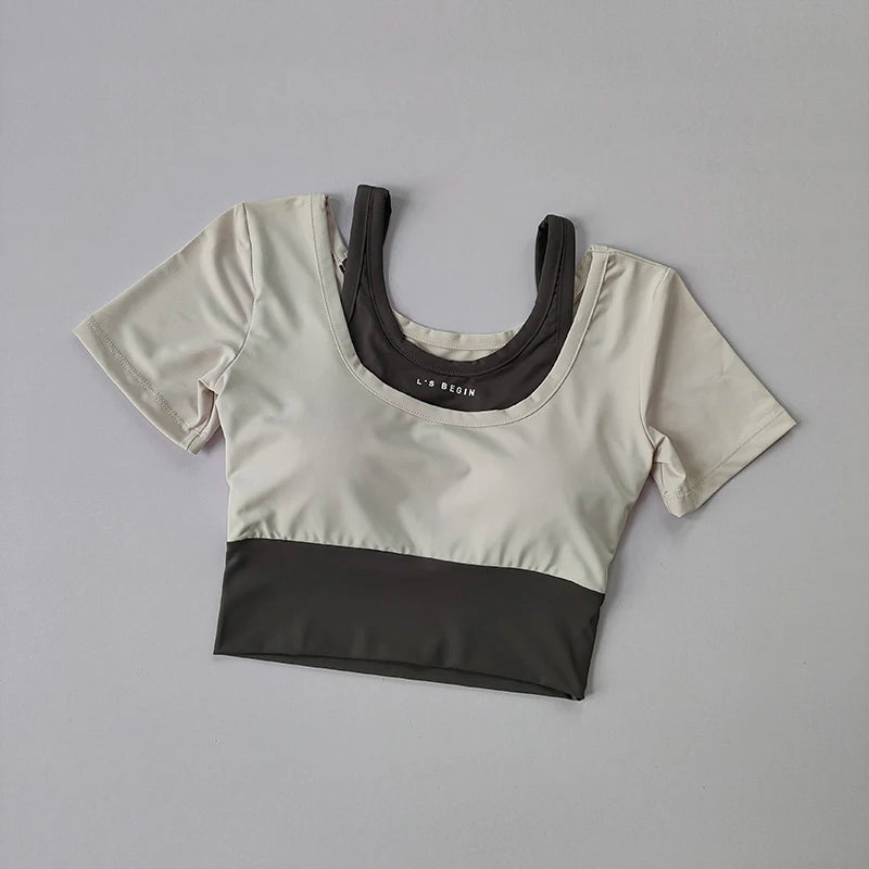 Two-Piece Yoga T-Shirt – Short Sleeve Slim Fit Sports Top with Built-In Bra