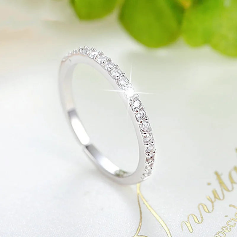 925 Sterling Silver Single Row Zircon Ring – Elegant Round-Cut Cocktail Ring for Women
