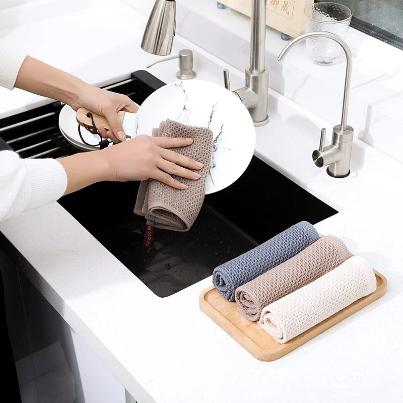Ultra-Soft 100% Cotton Kitchen Dishcloth – Super Absorbent Cleaning Rag for Home and Kitchen Use