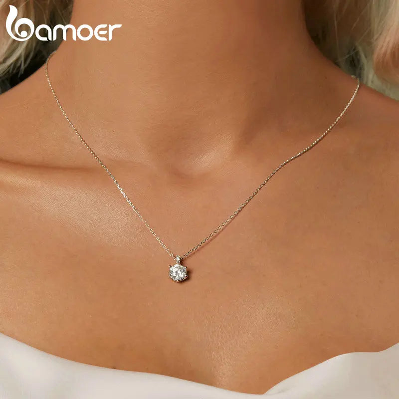 1 Carat Moissanite Heart Pendant Necklace for Women – 925 Sterling Silver, D Color VVS1 Lab-Grown Diamond, Elegant Jewelry for Wedding & Engagement