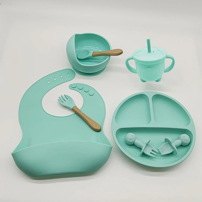 Children's Silicone Tableware Set – 6/8-Piece Baby Feeding Kit with Suction Bowl, Fork, Spoon, Bib, Straw & Cup