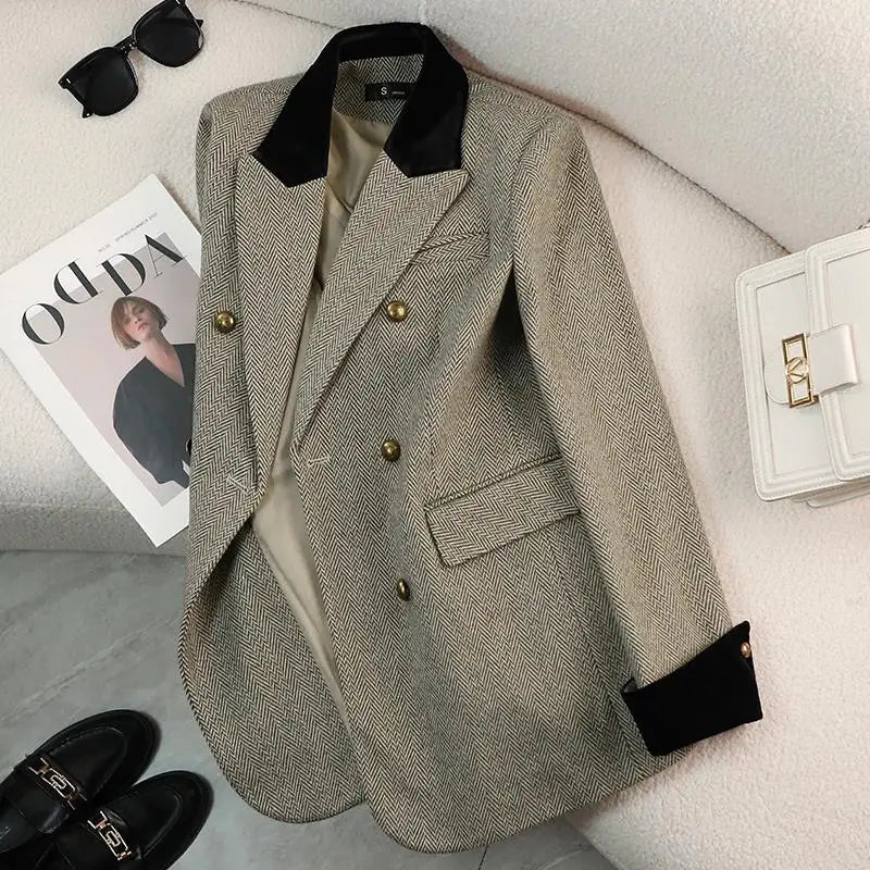 Women's Plus Size Thick Vintage Blazer – Notched Collar Double-Breasted Autumn Winter Jacket
