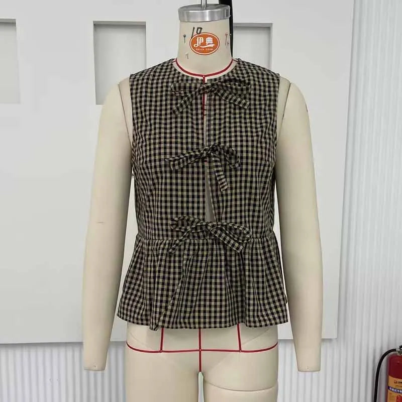 Women's Y2K Peplum Tank Top – Lace-Up Tie Front Sleeveless Crop Shirt with Ruffle Hem and Plaid Pattern for Summer Outfits