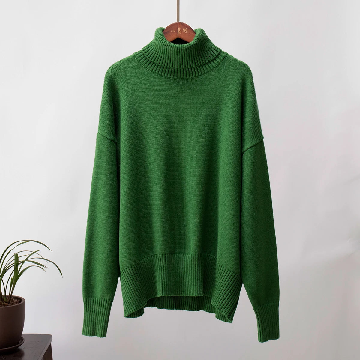 Women's Oversized Turtleneck Sweater – Thick Knit Casual Pullover for Autumn Winter