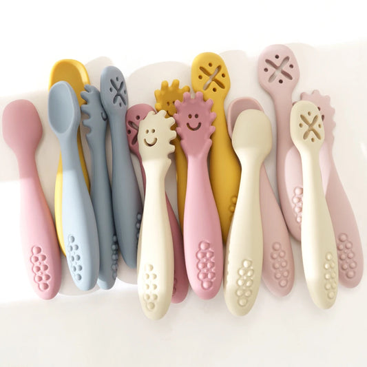 3PCS Baby Silicone Feeding Spoon Set – Safe Learning Utensils for Toddlers and Newborns