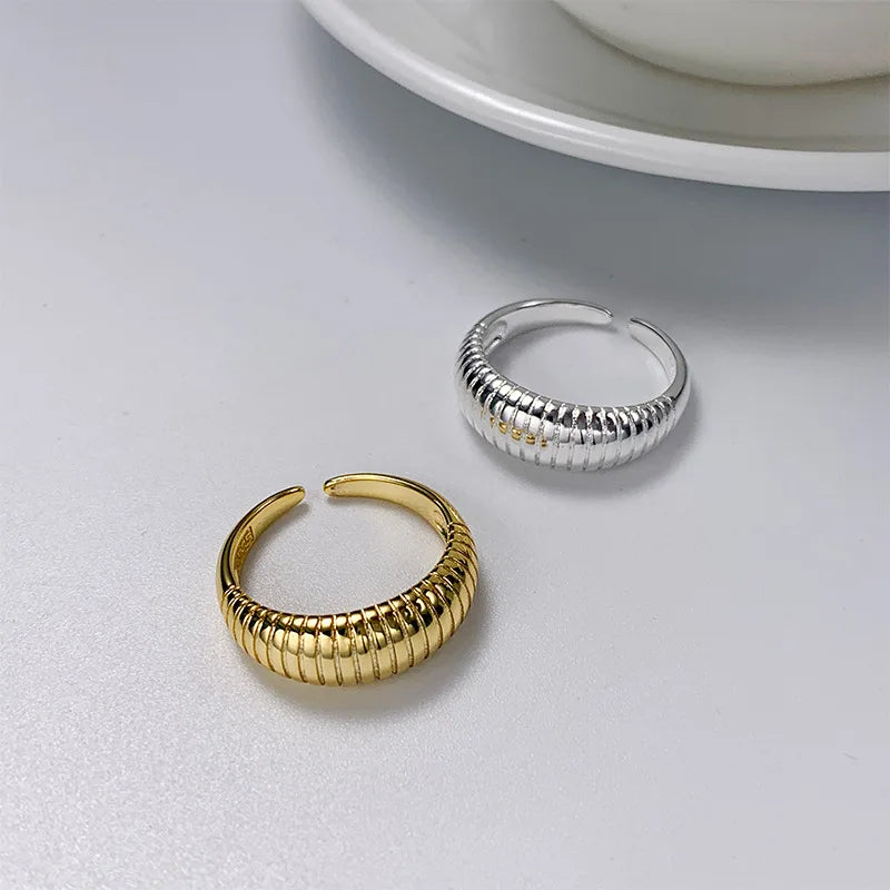 925 Sterling Silver Water Ripple Ring – Adjustable Geometric Cocktail Ring for Women’s Elegant Wedding & Party Jewelry