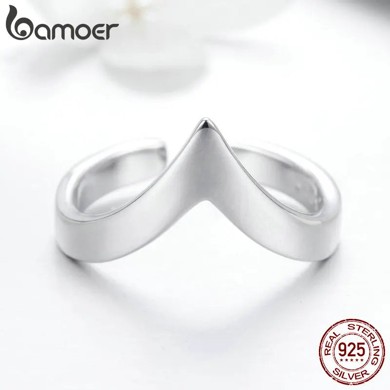 Adjustable Wave Geometric Love Ring in 925 Sterling Silver – Trendy Wedding Band for Women