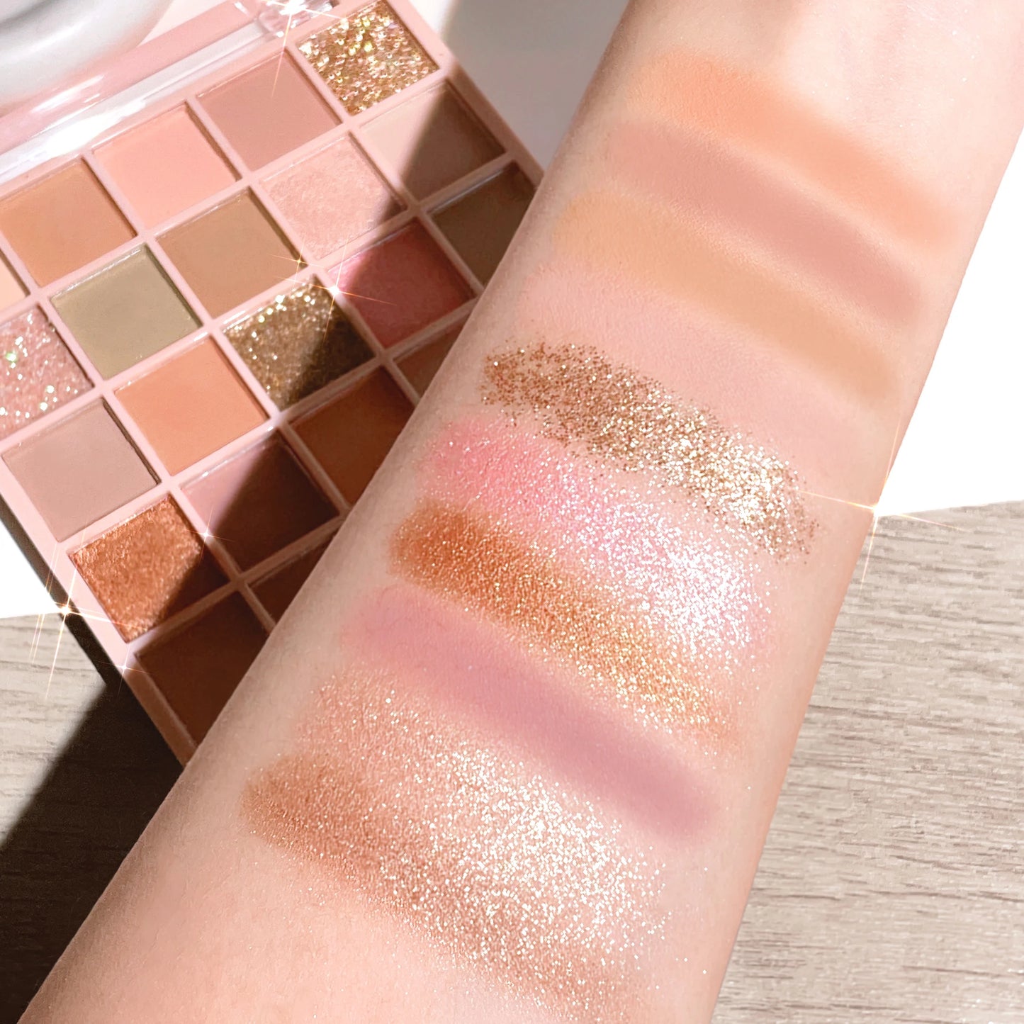 25-Color High Gloss Eyeshadow Palette – Cement Grey, Rose Brown, Matte & Glitter Finishes for Daily Makeup