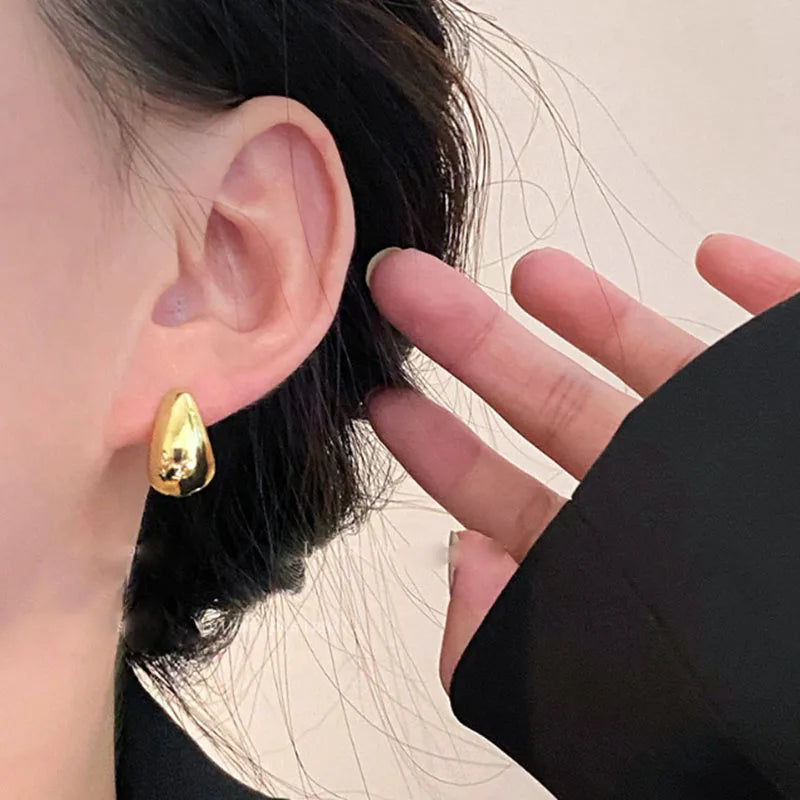 925 Sterling Silver Gold-Plated Round Hoop Earrings – Classic Vintage Style for Women