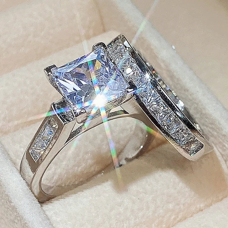 18K White Gold 2-Piece Cushion Cut Diamond Ring Set for Women – 2 Carat Four-Prong Engagement and Wedding Bands with Side Stones