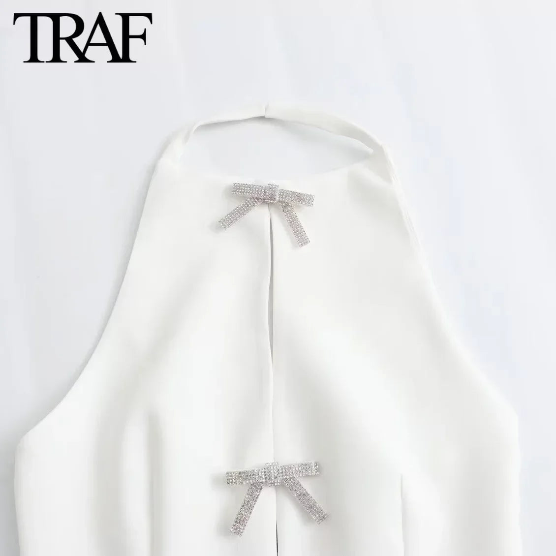 Women's Sleeveless Halter Blouse with Jewelry Bow – Chic Summer Crop Top for Streetwear & Office Looks