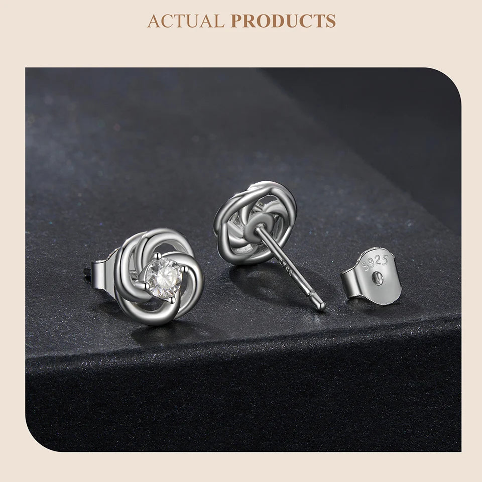 Vintage Four-Leaf Clover Moissanite Stud Earrings – 925 Sterling Silver Hollow Filigree Floral Design for Women