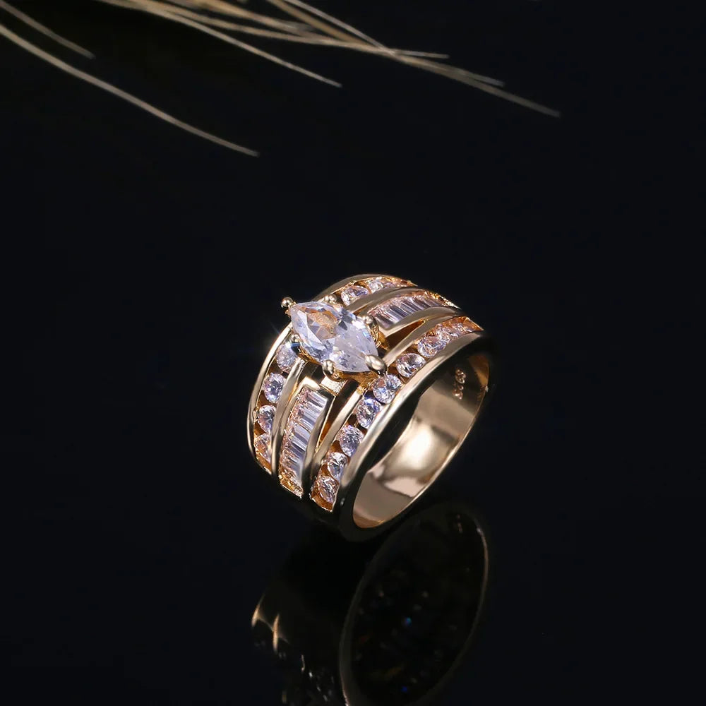 18K Multi-Tone Gold Oval Diamond Ring for Women – 1 Carat Natural VVS2 Diamond with Side Stones, Elegant Wedding and Anniversary Jewelry