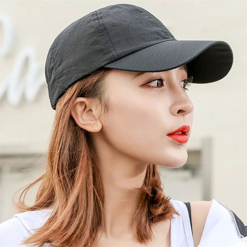 Unisex Quick-Drying Mesh Baseball Cap – Breathable Sun Protection Hat for Summer Travel and Sports